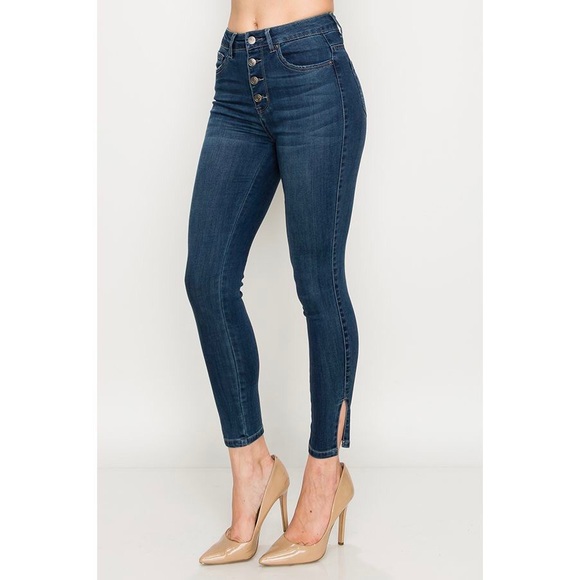 APRIL JEANS Denim - SLIT ANKLE SKINNY JEAN